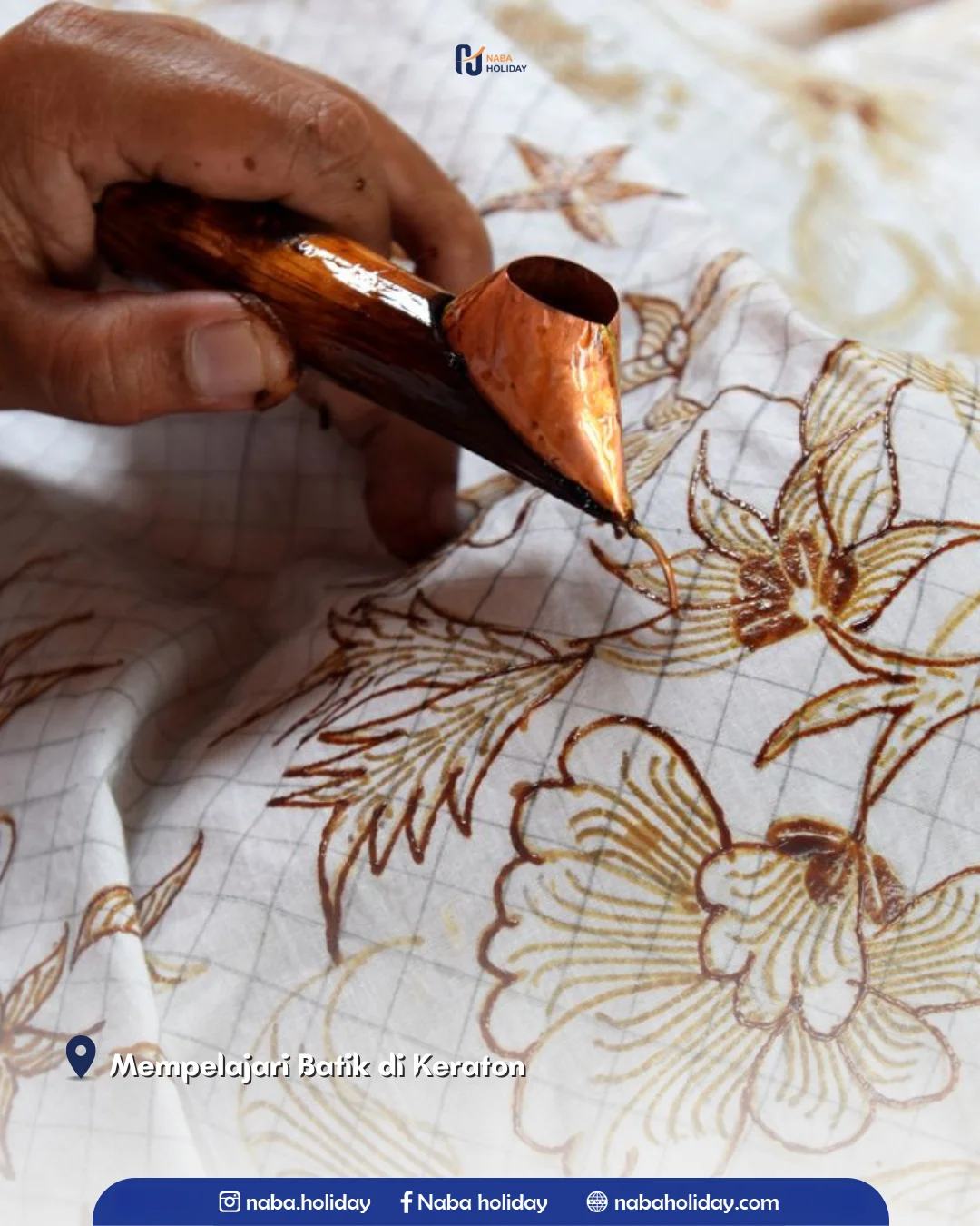 Mempelajari Batik di Keraton
