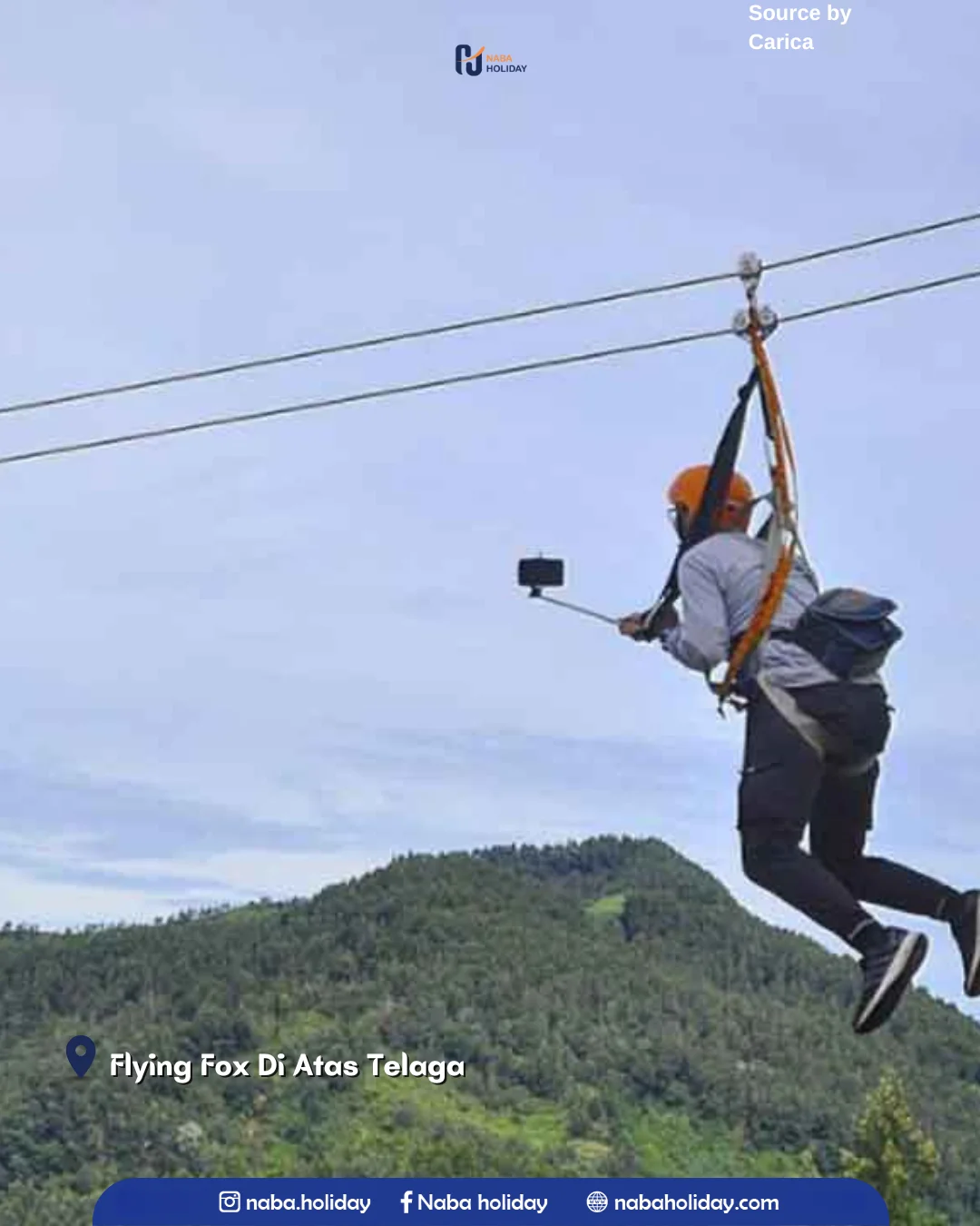 Flying Fox Di Atas Pemandangan Telaga