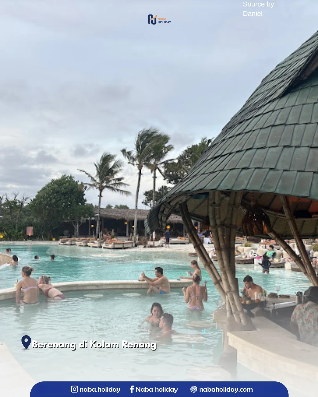 Berenang di Kolam Renang mari beach club bali